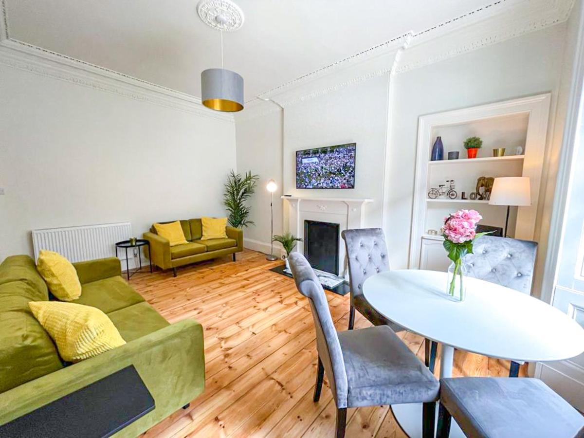 Desirable 2 Bed Apt Near Edinburgh Castle Exteriér fotografie