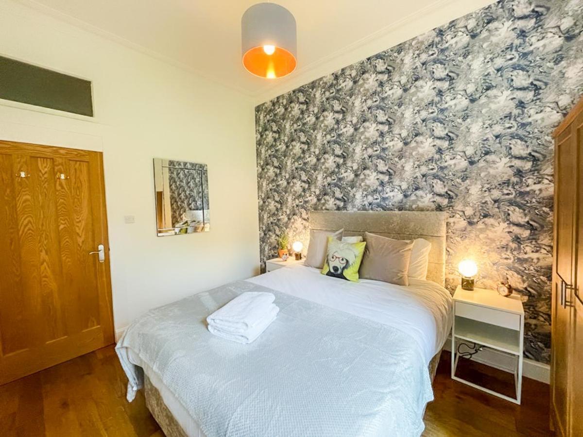 Desirable 2 Bed Apt Near Edinburgh Castle Exteriér fotografie