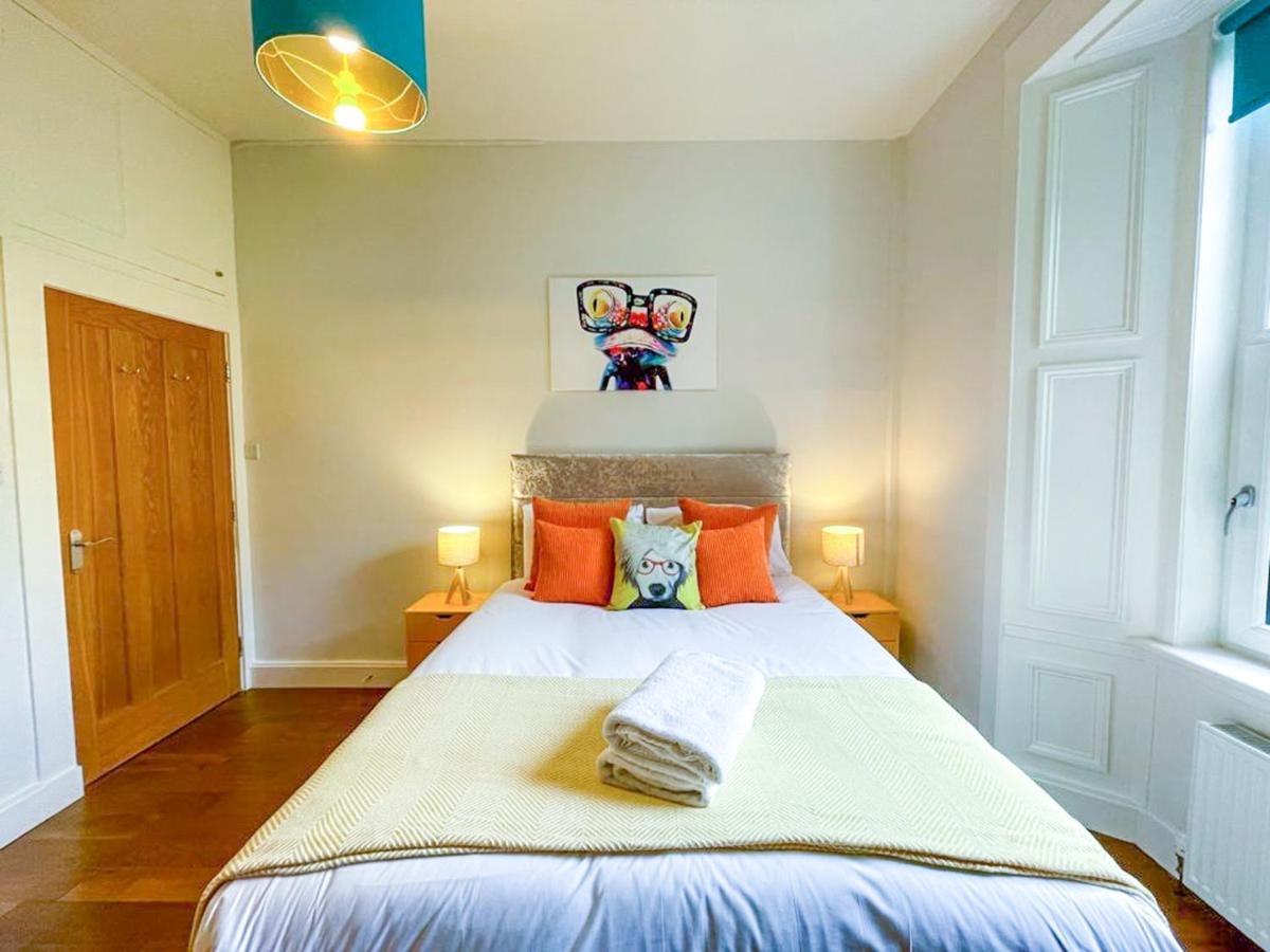 Desirable 2 Bed Apt Near Edinburgh Castle Exteriér fotografie