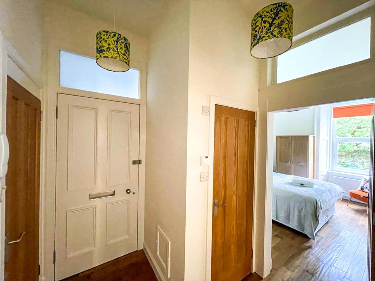 Desirable 2 Bed Apt Near Edinburgh Castle Exteriér fotografie