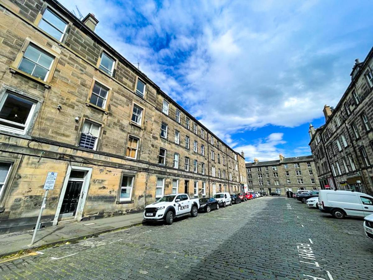 Desirable 2 Bed Apt Near Edinburgh Castle Exteriér fotografie